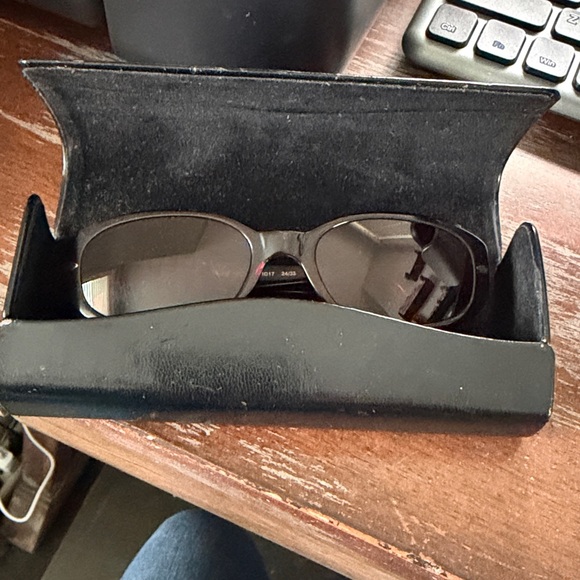 Persol Accessories - Persol 3607-s 24/33 51/27-135 brown tortoise sunglasses w/ case. For frames only